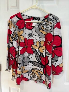 Alfred Dunner Red, Gold & Gray Floral Tunic